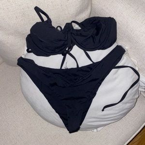 Dippin’ Daisy’s bikini